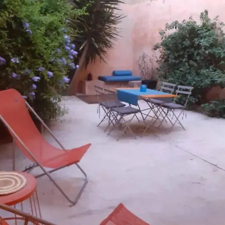 Arlette La Petite Maison Arlesienne Ferienhaus